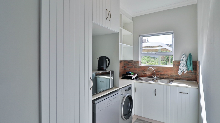 3 Bedroom Property for Sale in Dana Bay Western Cape